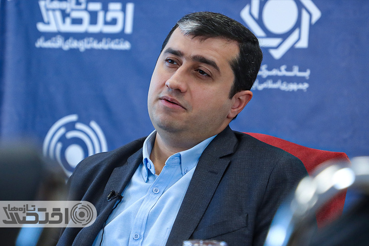 فردوس باقری