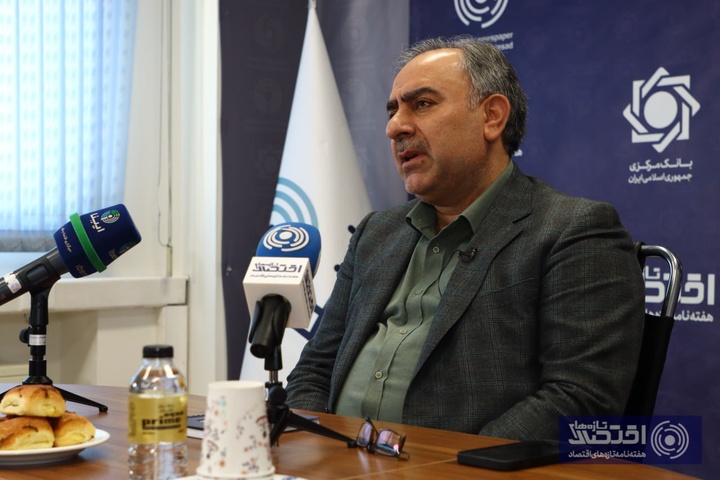 فرشاد حیدری