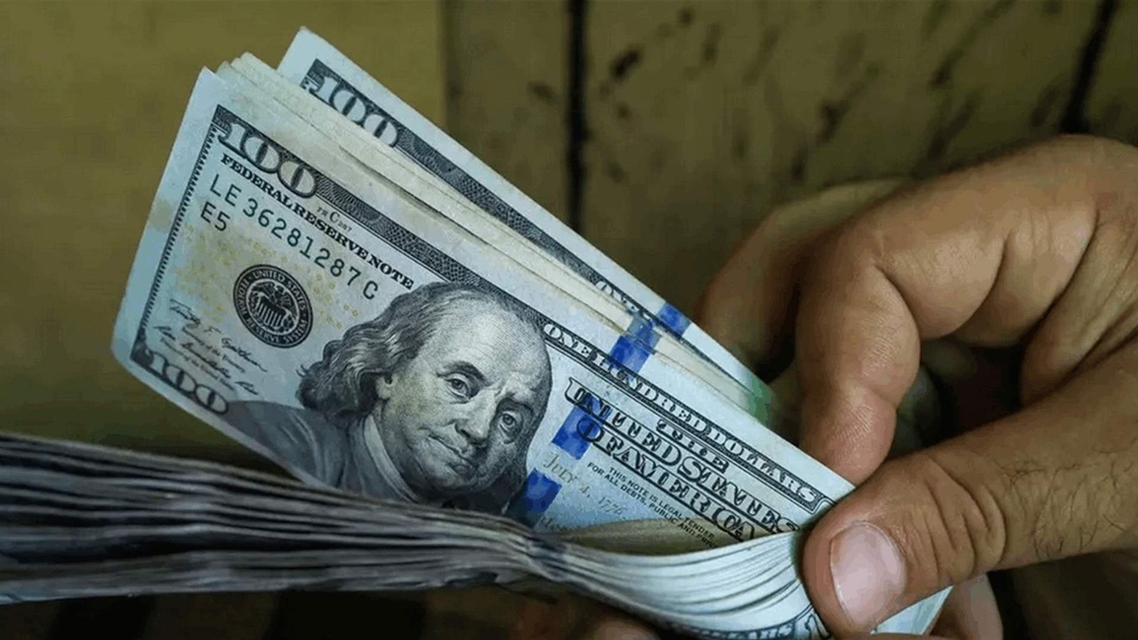 ایستادگی مقام پولی در مقابل شوکهای برونزای ۱۴۰۳ ایستادگی مقام پولی در مقابل شوکهای برونزای ۱۴۰۳