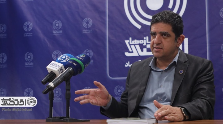 فرشید شکرخدایی