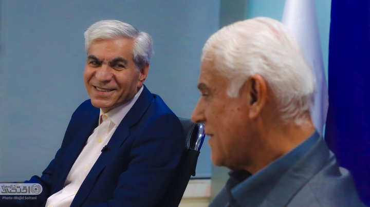 بازدید روسای کل اسبق بانک مرکزی از موسسه مطبوعاتی بازار پول و ارز
