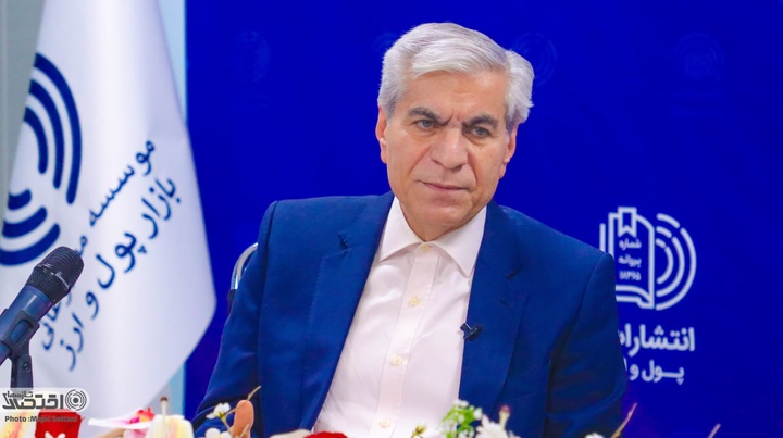 بازدید روسای کل اسبق بانک مرکزی از موسسه مطبوعاتی بازار پول و ارز