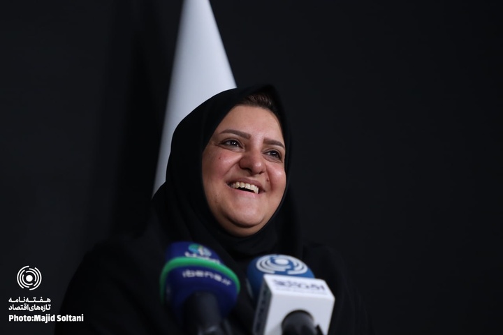 مهشید شاهچرا