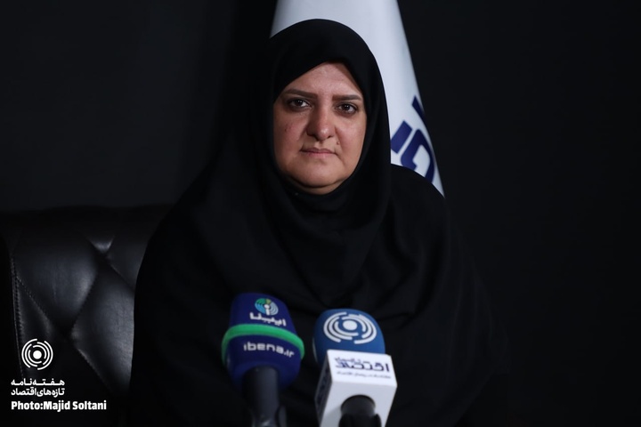 مهشید شاهچرا