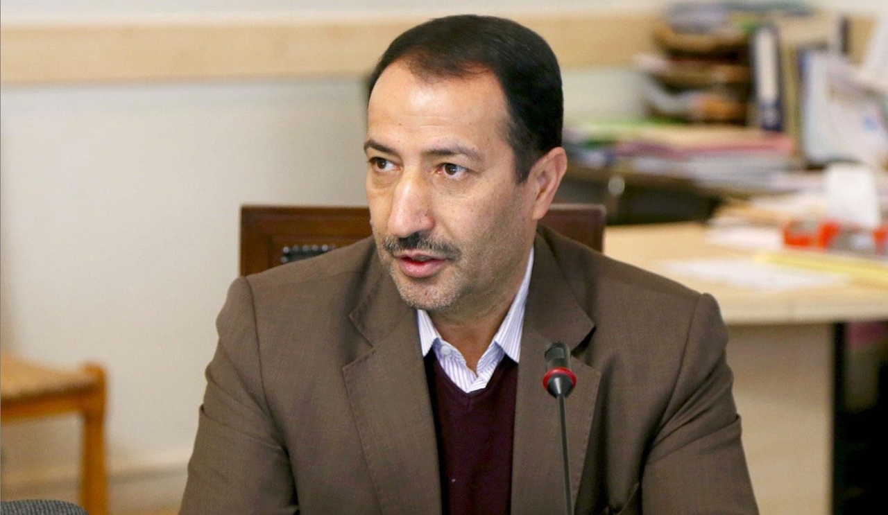 نظام بانکی ما استوار است و با تحریم بیگانه نیست