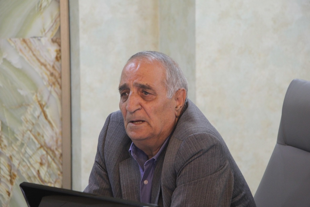 بانک مرکزی مسئول کسب درآمد ارزی برای کشور نیست
