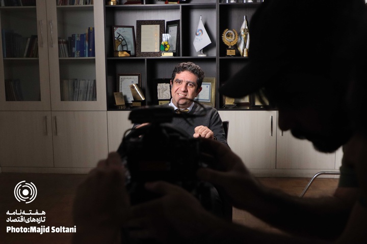 گفت و گو با رییس کمیسیون سرمایه گذاری اتاق بازرگانی ایران