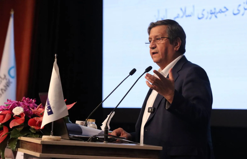 سیاست ارزی فعلی کاملا شفاف و بدون رانت است/ هیچ نگرانی از بابت ذخایر ارزی وجود ندارد