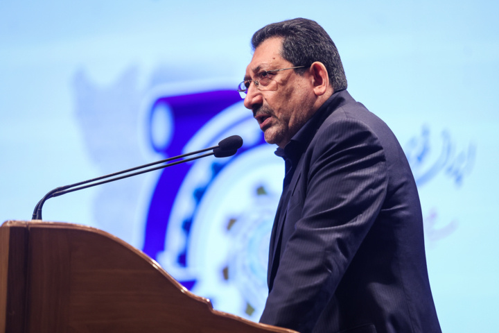 ۴۰ درصد از تسهیلات ۷۰۰ همتی به بنگاه‌های کوچک و متوسط پرداخت شد