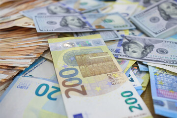 برگشت ۱۰ میلیارد یورو ارز صادراتی؛ ۶۱ نفر بازداشت شدند