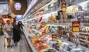 ذخایر کالاهای اساسی و مواد اولیه واحدهای تولیدی در وضعیت مطلوبی قرار دارد