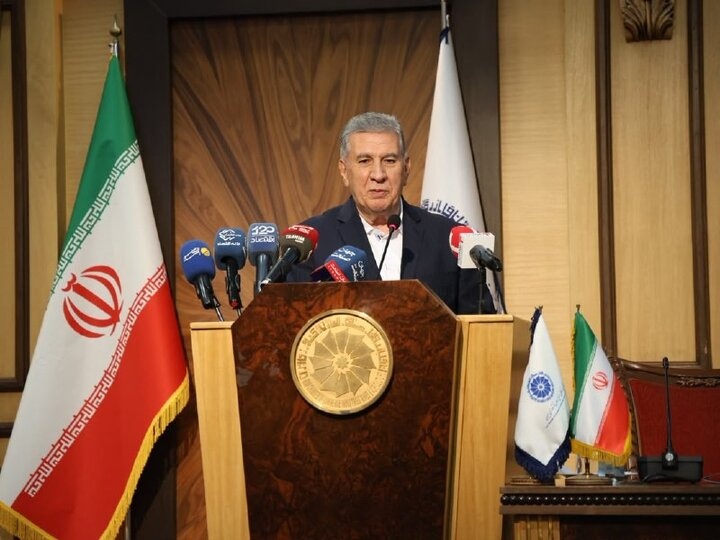 درخواست رئیس اتاق بازرگانی ایران برای تسهیل در ثبت سفارش واردات