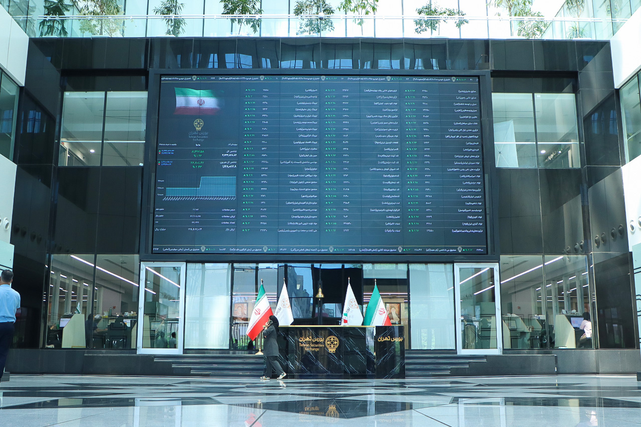 شوک افزایش نرخ خوراک پتروشیمی‌ها به بازار سهام