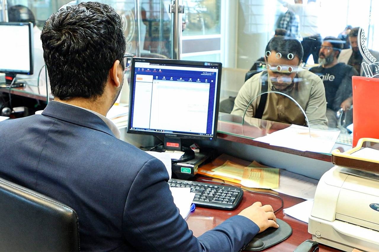 بهبود سودآوری بانک‌ها با اعلام نرخ جدید تسعیر ارز/ خبر تسعیر، فشار فروش نمادها را کاست