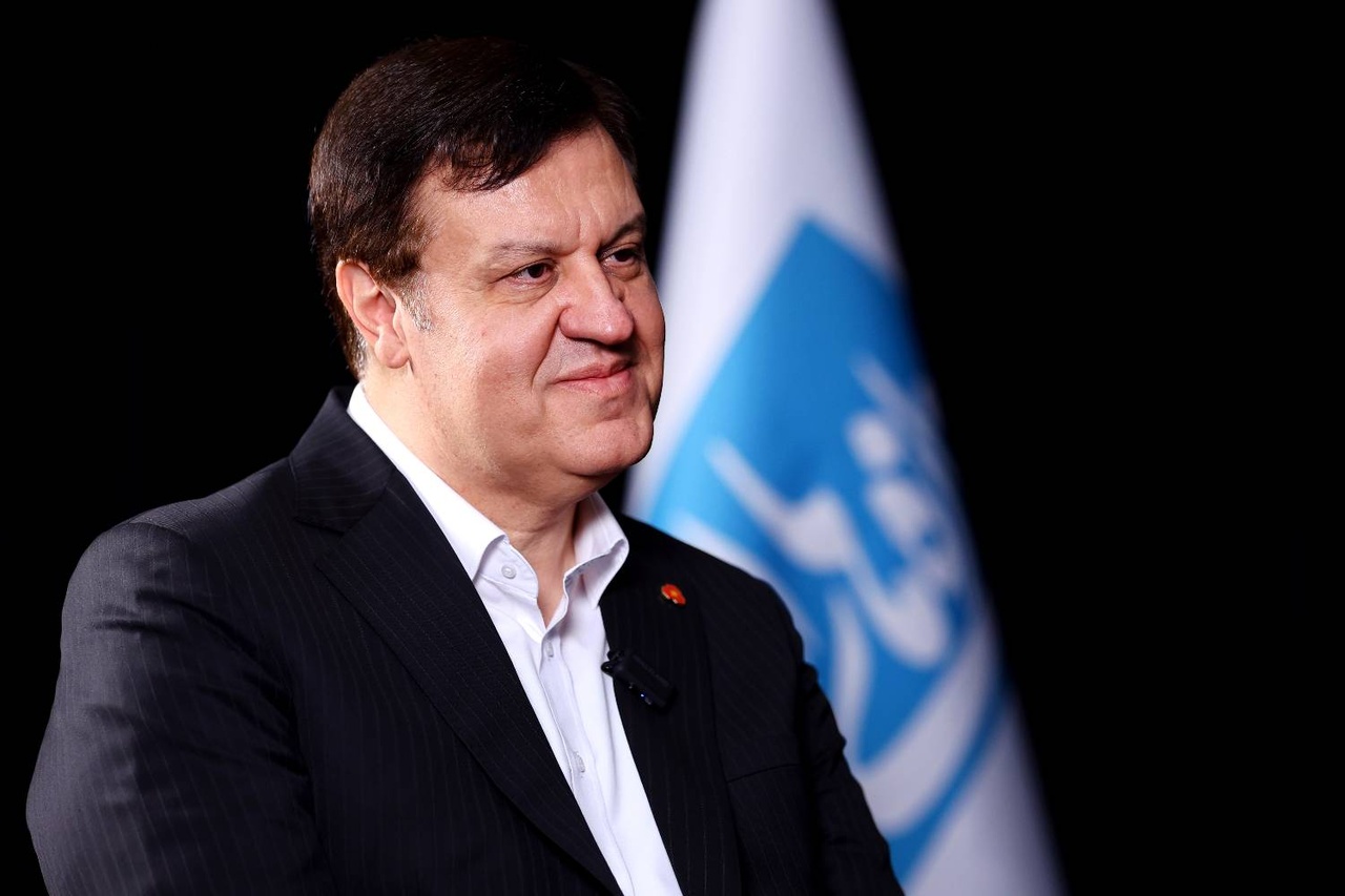 فرشید فرخ‌نژاد