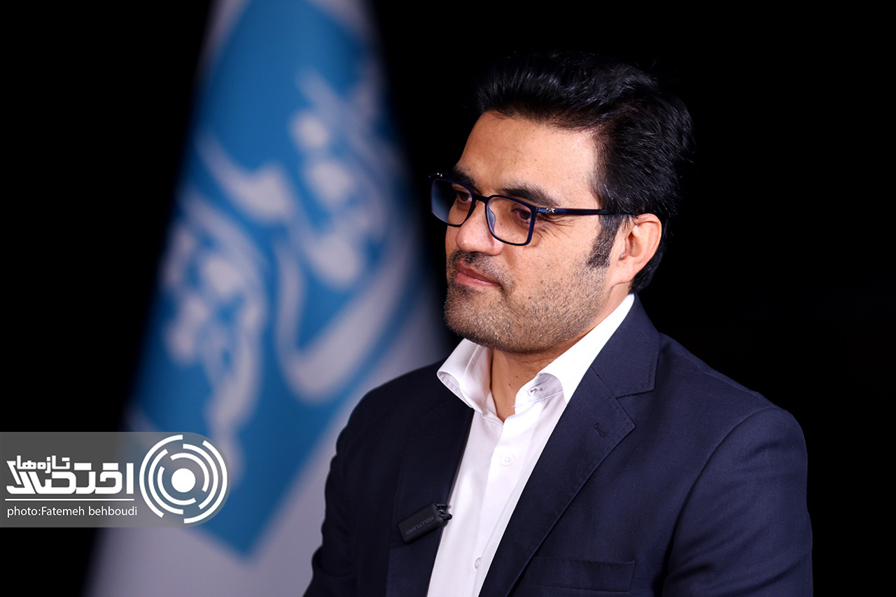 فرشید فرخ نژاد